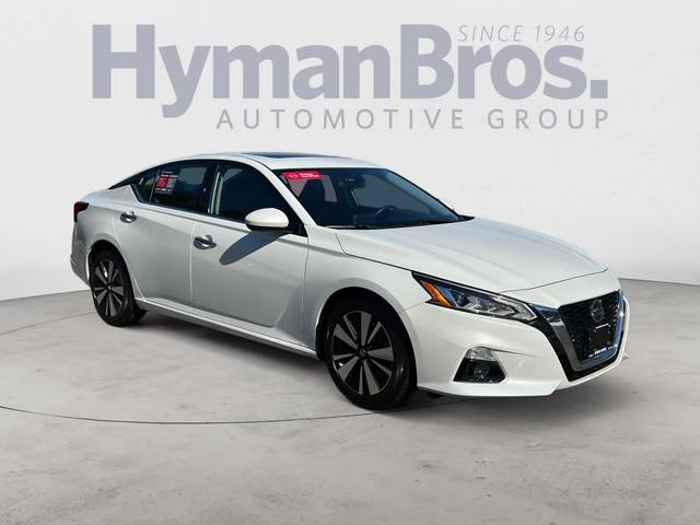 2022 Nissan Altima 2.5 SL FWD photo