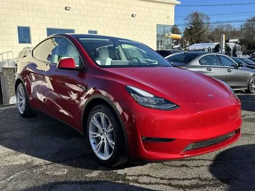 2021 Tesla Model Y Long Range AWD photo