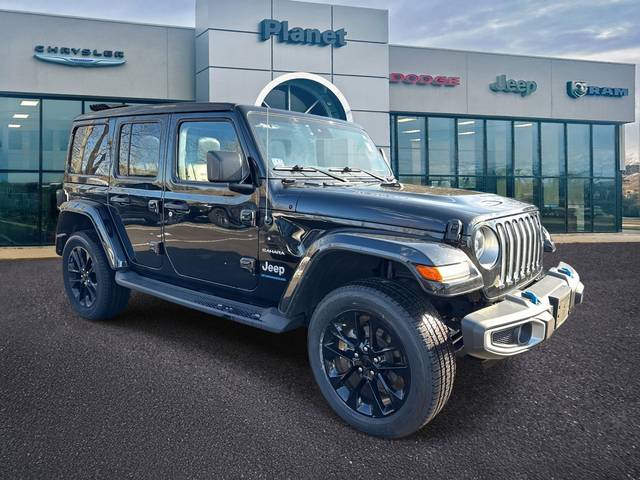 2023 Jeep Wrangler Unlimited 4xe Sahara 4WD photo