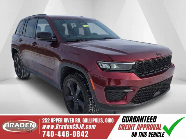 2022 Jeep Grand Cherokee Altitude 4WD photo