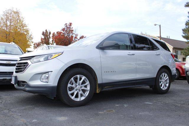 2018 Chevrolet Equinox LS FWD photo