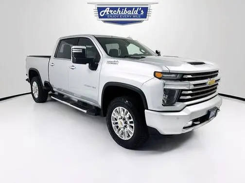 2023 Chevrolet Silverado 3500HD High Country 4WD photo