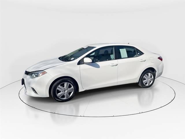 2016 Toyota Corolla LE FWD photo