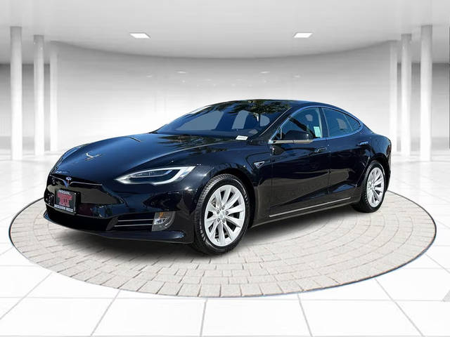 2016 Tesla Model S 90D AWD photo