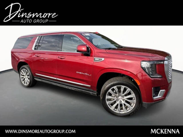 2021 GMC Yukon XL Denali 4WD photo