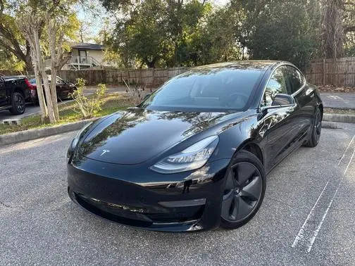 2020 Tesla Model 3 Standard Range RWD photo