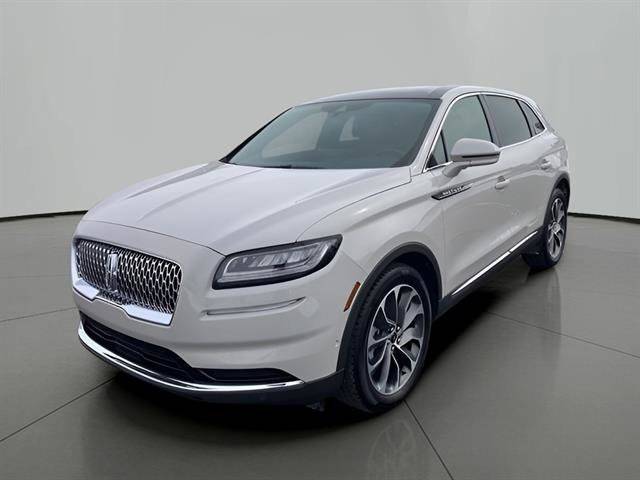 2022 Lincoln Nautilus Reserve AWD photo