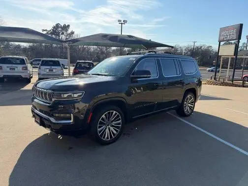 2022 Jeep Grand Wagoneer Series III 4WD photo