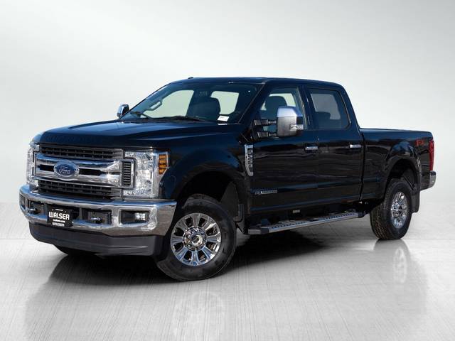 2018 Ford F-250 Super Duty XL 4WD photo