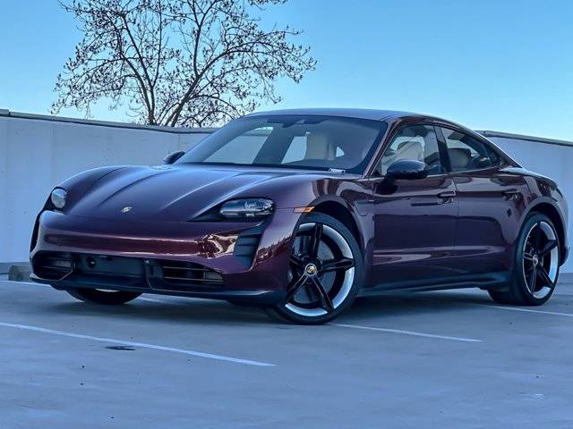 2023 Porsche Taycan Turbo AWD photo