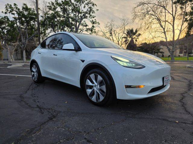 2021 Tesla Model Y Long Range AWD photo