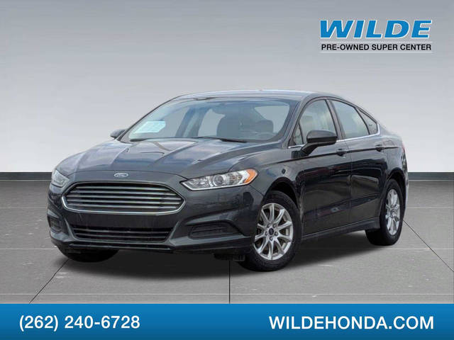 2015 Ford Fusion S FWD photo