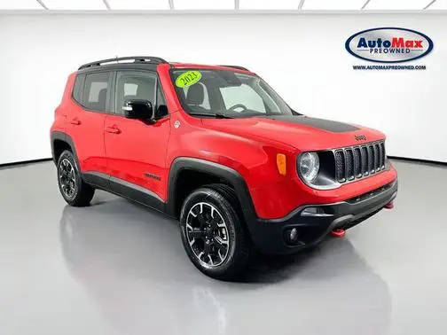 2023 Jeep Renegade Trailhawk 4WD photo