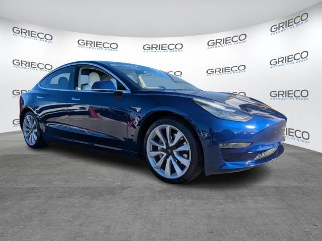 2018 Tesla Model 3 Long Range Battery AWD photo