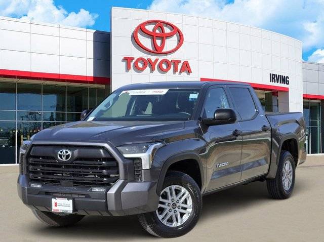 2023 Toyota Tundra SR5 4WD photo