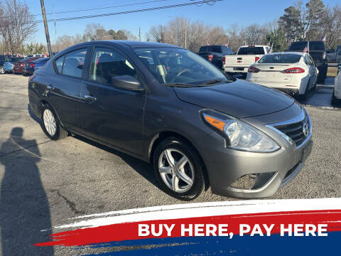 2019 Nissan Versa SV FWD photo