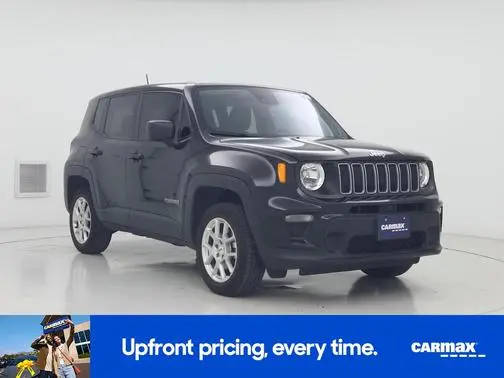 2023 Jeep Renegade Latitude 4WD photo