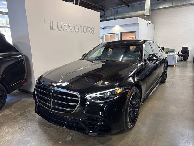 2022 Mercedes-Benz S-Class S 580 AWD photo