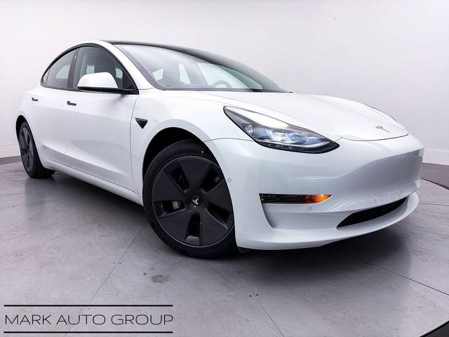 2021 Tesla Model 3 Standard Range Plus RWD photo