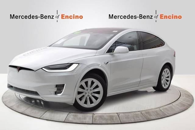 2020 Tesla Model X Long Range AWD photo