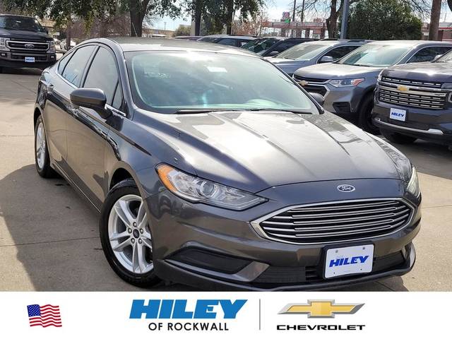 2018 Ford Fusion SE FWD photo
