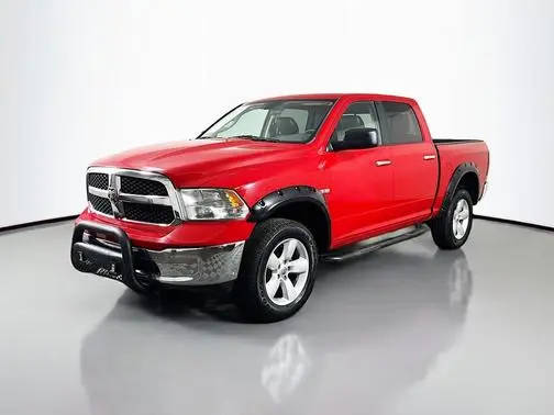 2017 Ram 1500 SLT 4WD photo