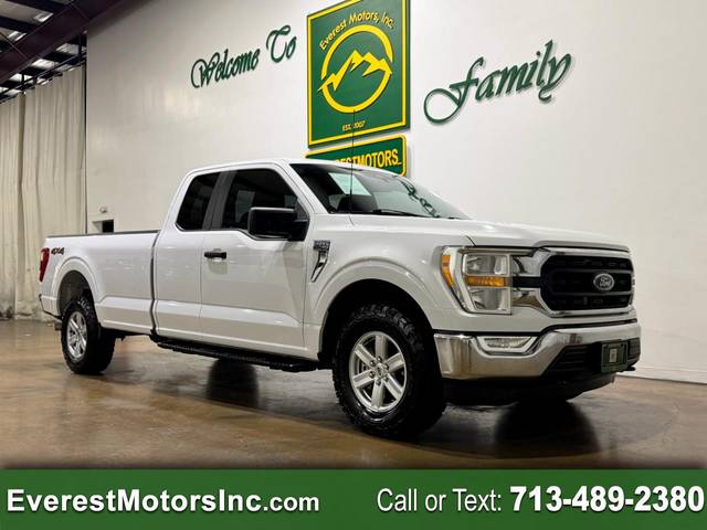 2022 Ford F-150 XLT 4WD photo