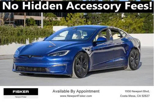 2023 Tesla Model S Standard Range AWD photo