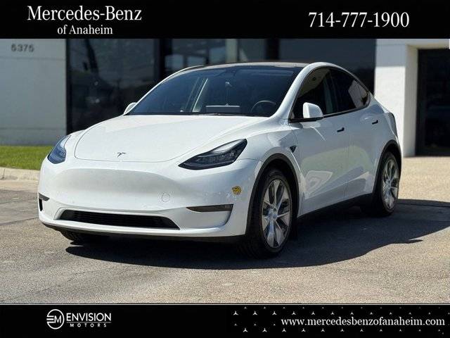 2022 Tesla Model Y Long Range AWD photo