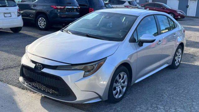 2022 Toyota Corolla LE FWD photo