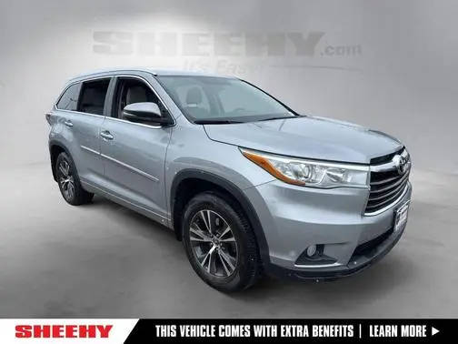 2016 Toyota Highlander XLE AWD photo