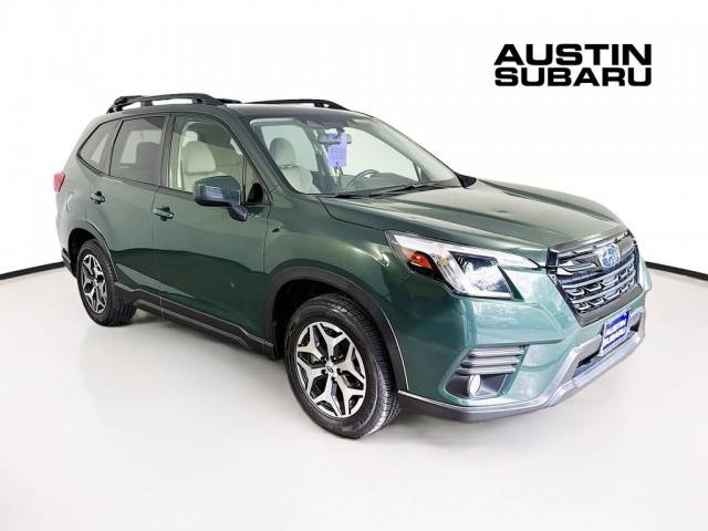 2022 Subaru Forester Premium AWD photo