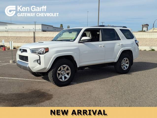 2015 Toyota 4Runner Limited 4WD photo