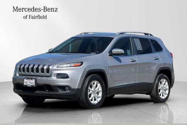 2018 Jeep Cherokee Latitude FWD photo