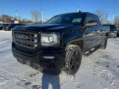 2017 GMC Sierra 1500  4WD photo