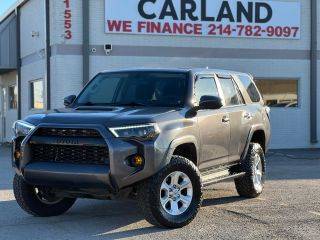 2017 Toyota 4Runner SR5 4WD photo