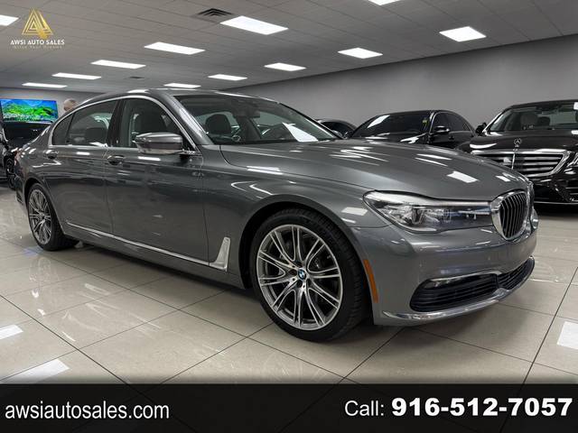 2016 BMW 7 Series 740i RWD photo