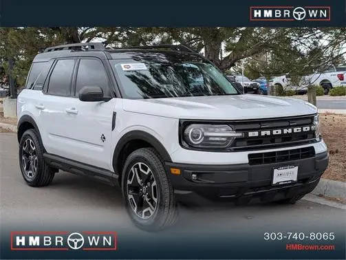 2022 Ford Bronco Sport Outer Banks 4WD photo