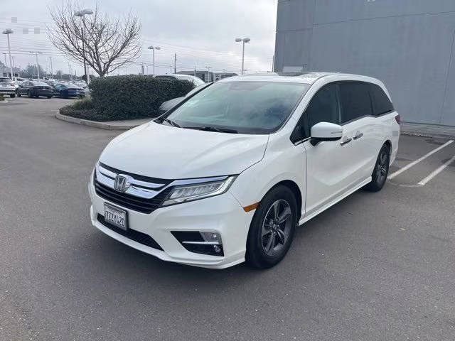 2018 Honda Odyssey Elite FWD photo