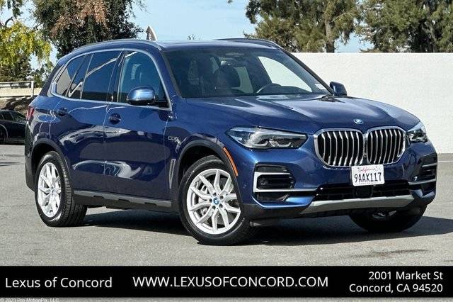 2022 BMW X5 xDrive45e AWD photo