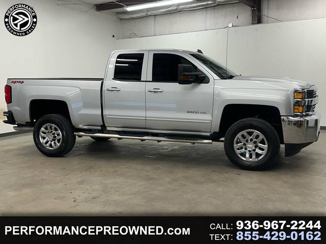 2018 Chevrolet Silverado 2500HD LT 4WD photo