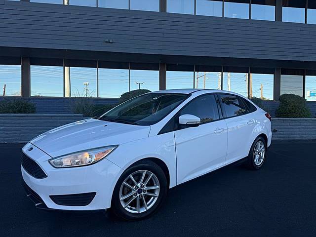 2015 Ford Focus SE FWD photo