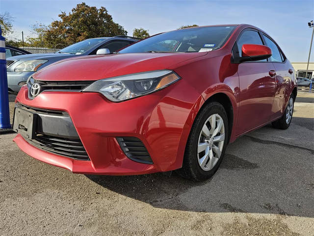 2015 Toyota Corolla LE FWD photo