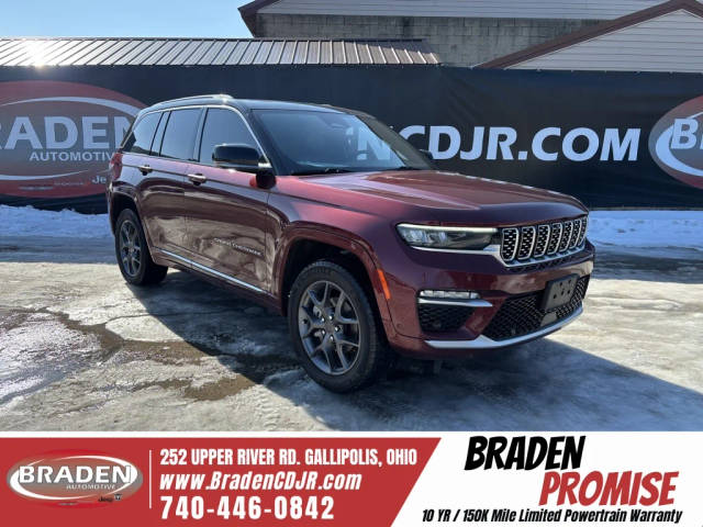 2022 Jeep Grand Cherokee Summit 4WD photo