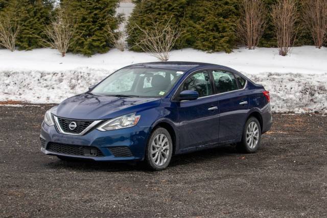 2018 Nissan Sentra SV FWD photo