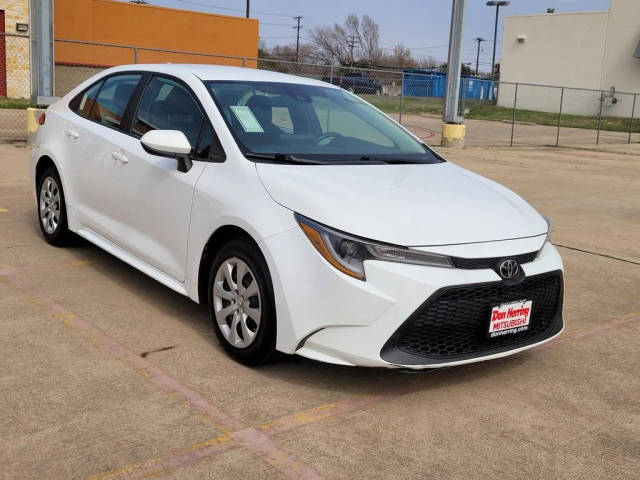 2022 Toyota Corolla LE FWD photo