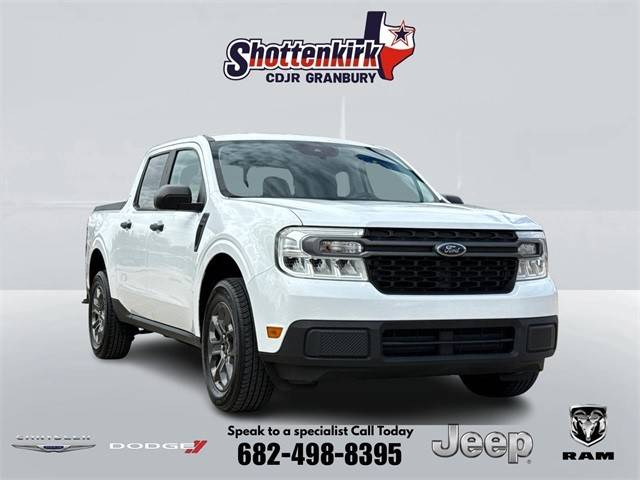 2023 Ford Maverick XLT FWD photo