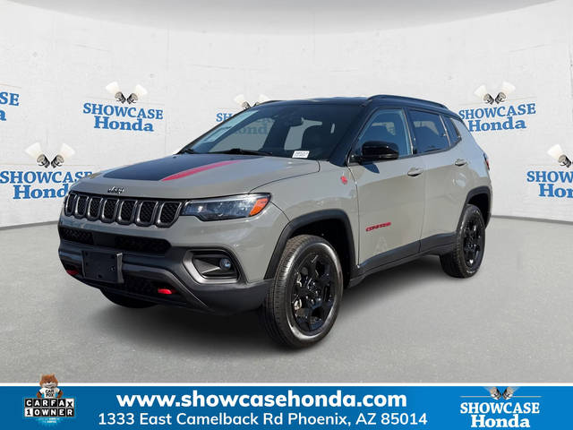 2023 Jeep Compass Trailhawk 4WD photo