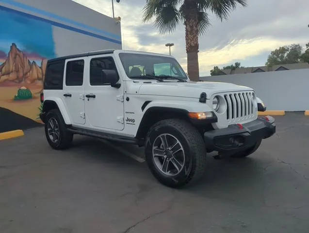 2023 Jeep Wrangler Unlimited Sahara 4WD photo