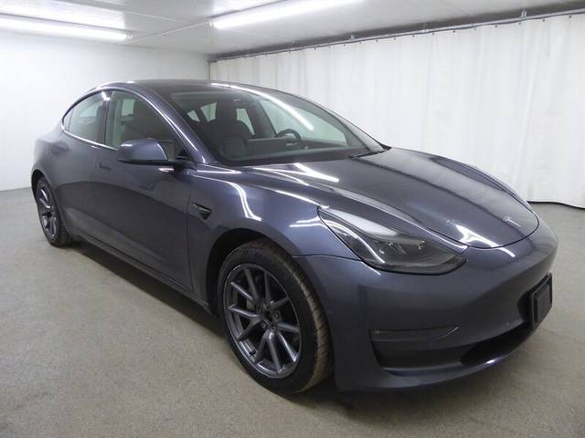 2022 Tesla Model 3 Long Range AWD photo